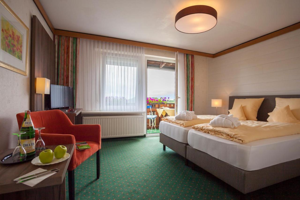 Hotel Berghof Willingen  Exteriör bild